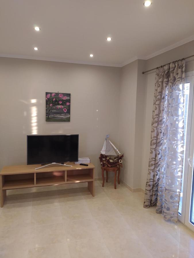 Just Constructed! Villa Gastouni Luaran gambar